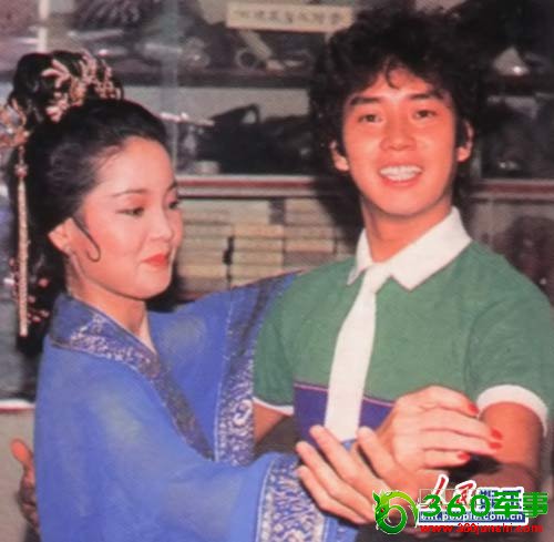 亦真亦假的男友朱坚死于空难